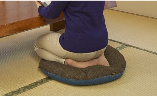 E-4 SUWARU（くるみ）・ふんわり円座（茶藍）セット